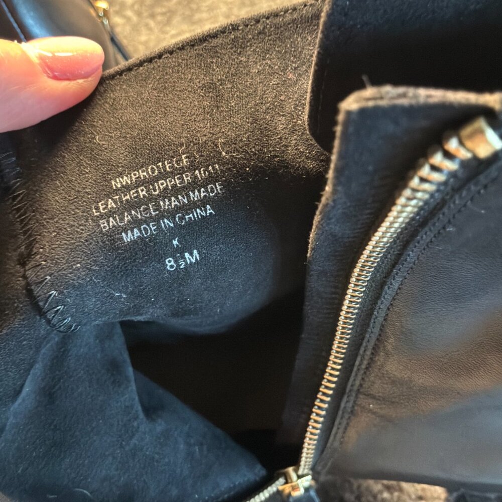 Nine West Women's black leather booties "Protege" size 8.5M - Picture 9 of 10